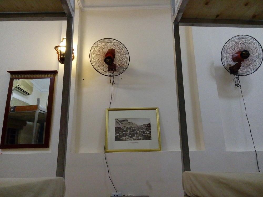 Little Hanoi Hostel Exterior photo